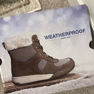 Weatherproof Tan and Cream Winter Boots
